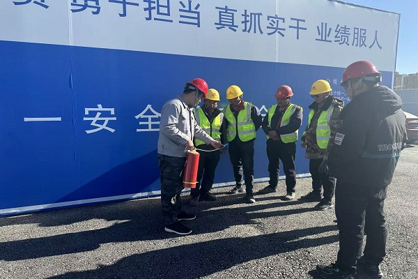 八分公司趙縣職教園區(qū)項(xiàng)目部開展  “百日安全生產(chǎn)無事故倒計時”活動嚴(yán)謹(jǐn)細(xì)致有實(shí)效